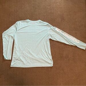 Columbia Long-sleeve Athletic Tee